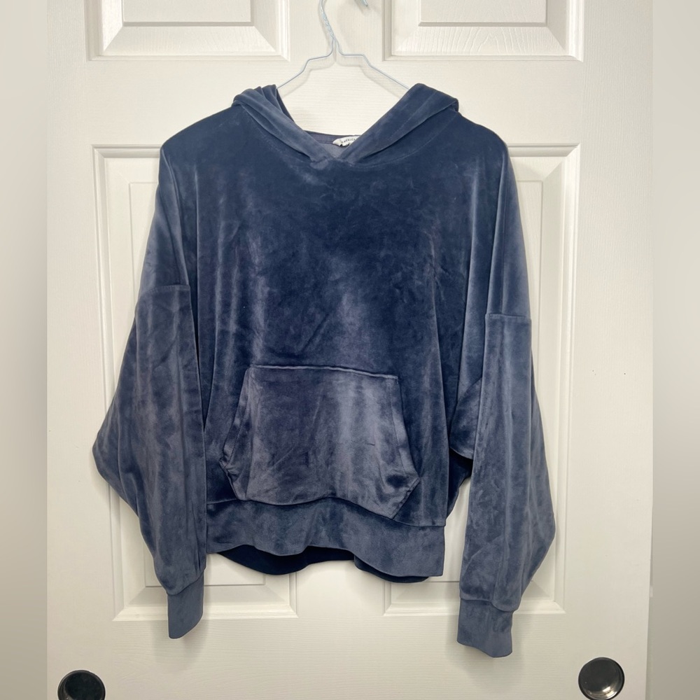 American Eagle Velour  Hoodie Sweatshirt Sweater Woman’s Size XS